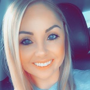 Meet your Posher, Brandie